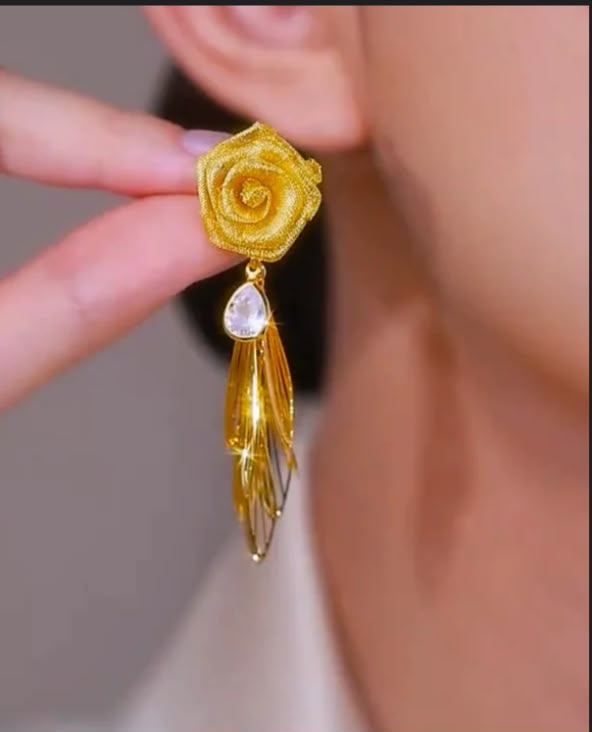 14 k rose earring
