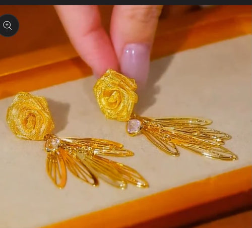 14 k rose earring