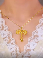 14 k Gold Bow Necklace
