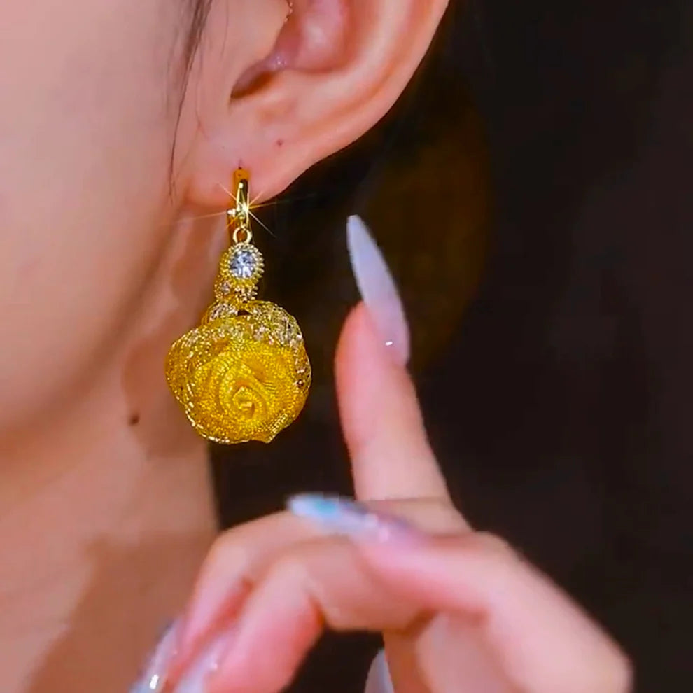 14k gold rose flower